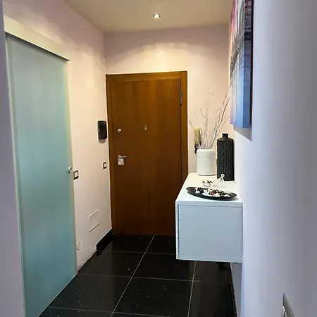 Apartment Stylish Flat In