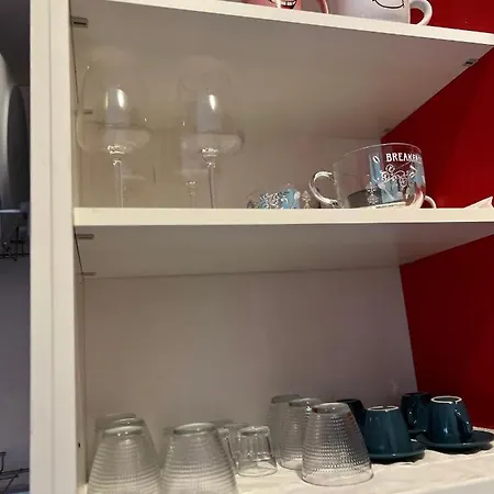 Stylish Flat In San Giovanni Lupatoto
