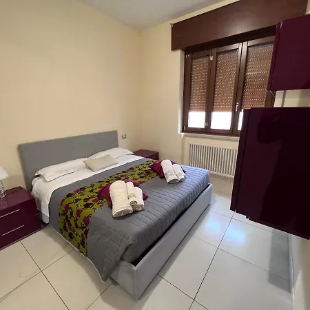 Apartment Stylish Flat In San Giovanni Lupatoto