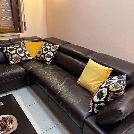Stylish Flat In Apartment San Giovanni Lupatoto