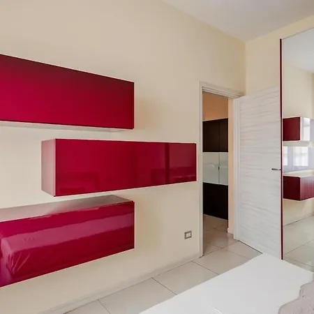 In Style - Vibrant In Апартаменты *