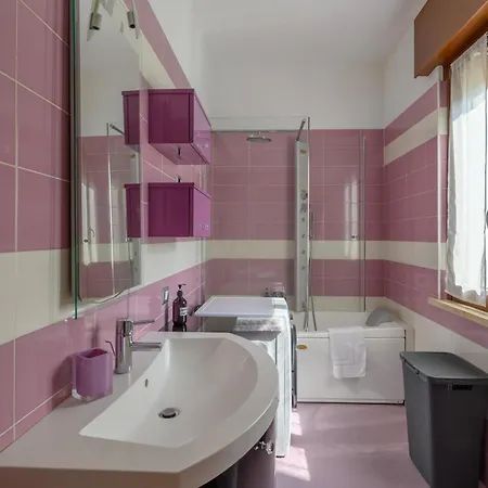 In Style - Vibrant In * Сан-Джованни-Лупатото